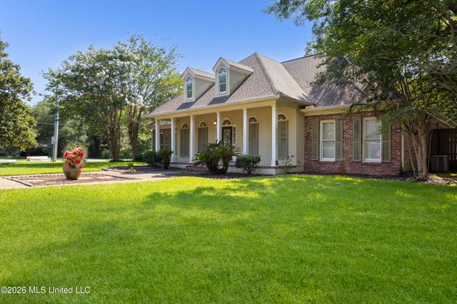 1 High Pointe Drive, Gulfport, MS 39507