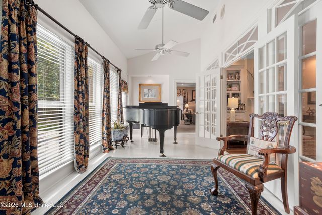 1 High Pointe Drive, Gulfport, MS 39507