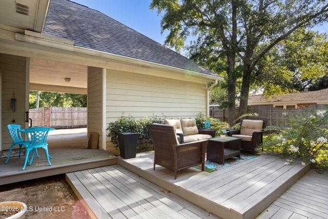 1 High Pointe Drive, Gulfport, MS 39507
