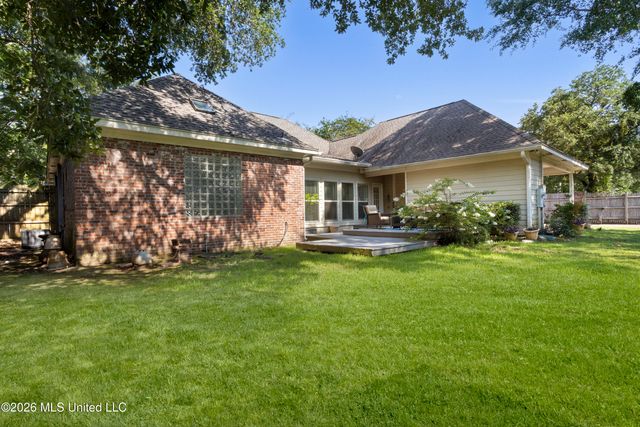 1 High Pointe Drive, Gulfport, MS 39507