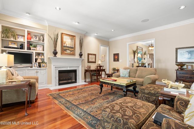 1 High Pointe Drive, Gulfport, MS 39507