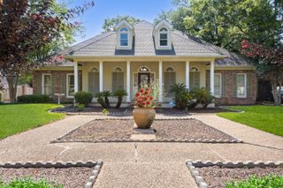 1 High Pointe Drive, Gulfport, MS 39507