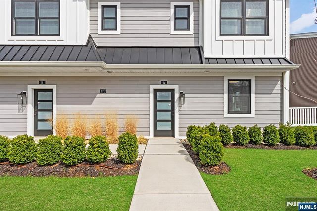 478 Knickerbocker Road, Cresskill, NJ 07626