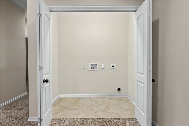 1922 Timber Oaks Drive, Garland, TX 75040