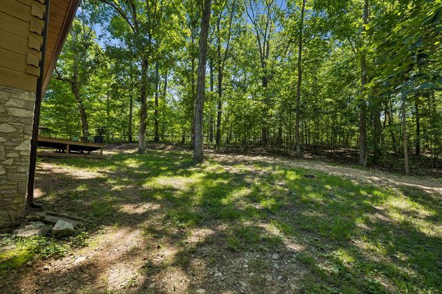 5833 Dewey Carr Rd, Bethpage, TN 37022