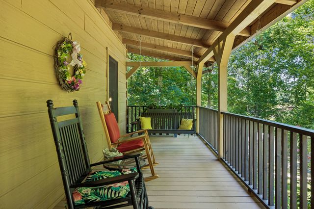 5833 Dewey Carr Rd, Bethpage, TN 37022