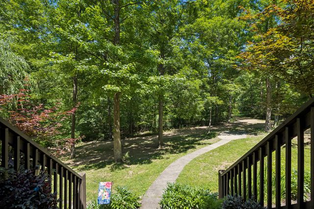 5833 Dewey Carr Rd, Bethpage, TN 37022