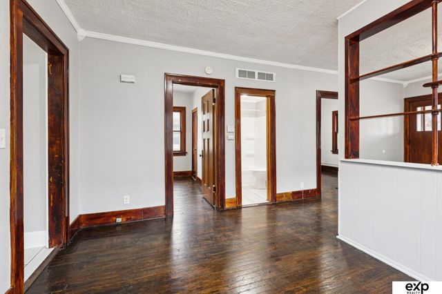 3120 N 47 Avenue, Omaha, NE 68104