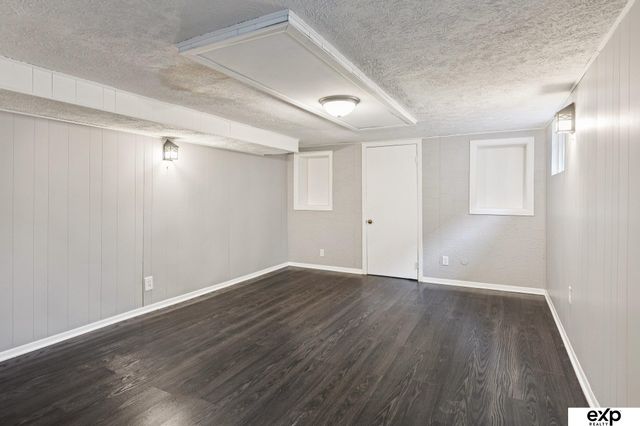 3120 N 47 Avenue, Omaha, NE 68104