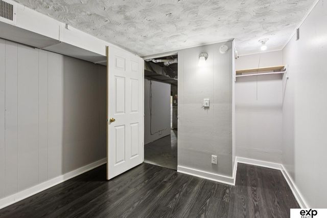 3120 N 47 Avenue, Omaha, NE 68104