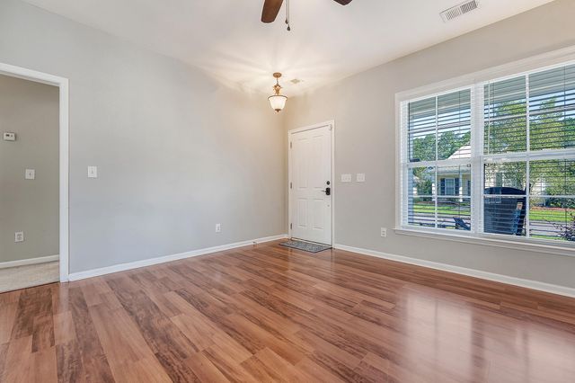 111 Foxglove Avenue, Summerville, SC 29483