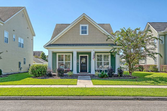 111 Foxglove Avenue, Summerville, SC 29483