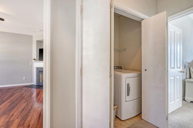 111 Foxglove Avenue, Summerville, SC 29483