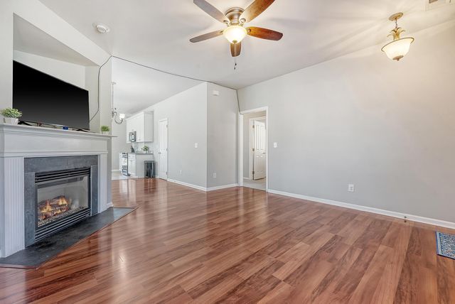 111 Foxglove Avenue, Summerville, SC 29483