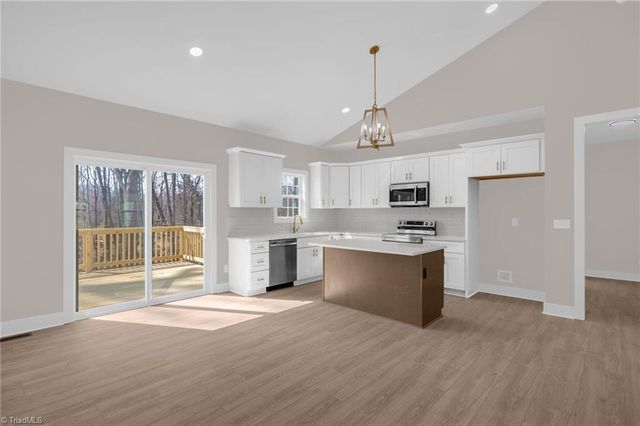 314 Lily Drive, Kernersville, NC 27284