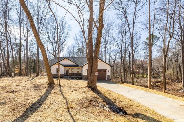 314 Lily Drive, Kernersville, NC 27284