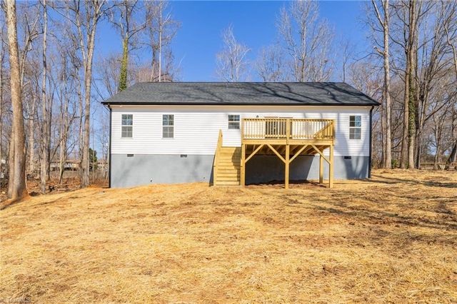 314 Lily Drive, Kernersville, NC 27284
