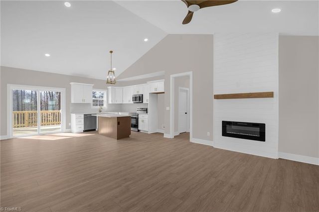 314 Lily Drive, Kernersville, NC 27284