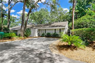 14 Water Oak Dr, Hilton Head Island, SC 29928