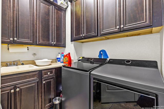 2426 Dunmore Hill, San Antonio, TX 78230