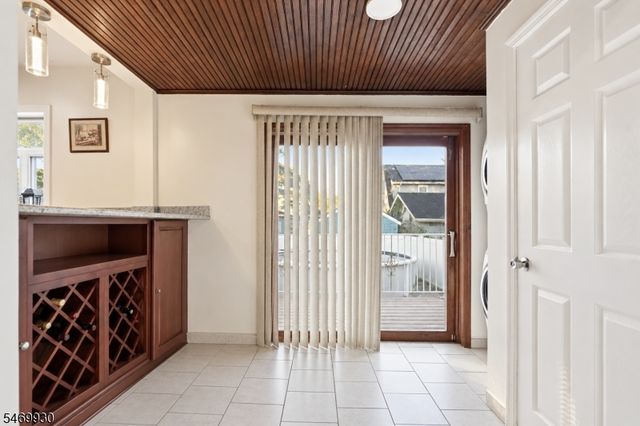 841 Bailey Ave, Elizabeth City, NJ 07208