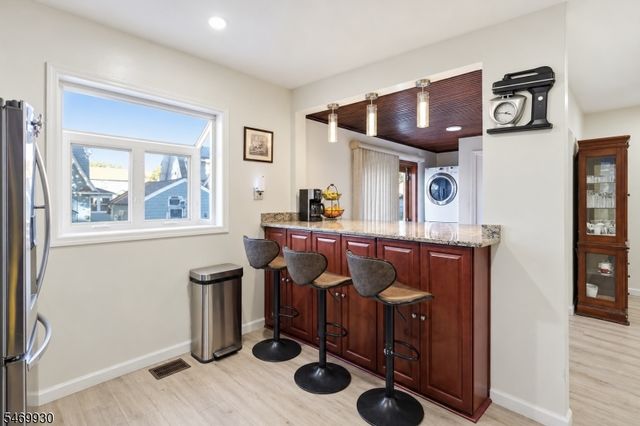 841 Bailey Ave, Elizabeth City, NJ 07208