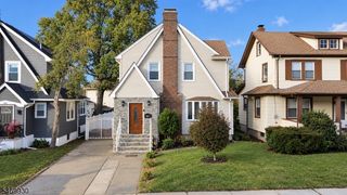 841 Bailey Ave, Elizabeth City, NJ 07208