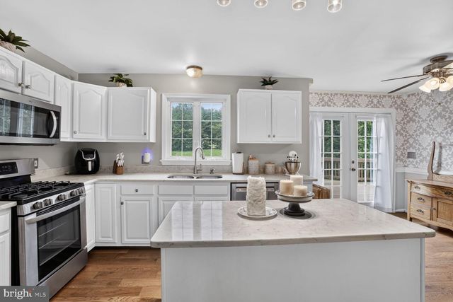5 OLIVER COURT, Fredericksburg, VA 22406