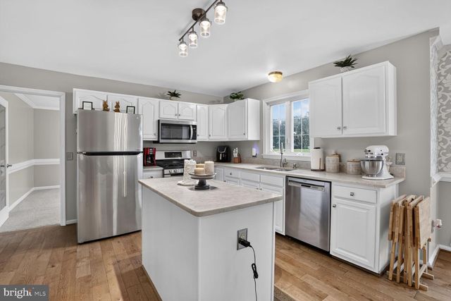 5 OLIVER COURT, Fredericksburg, VA 22406