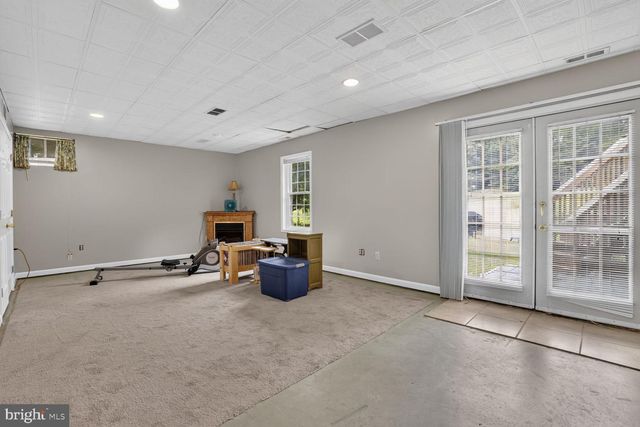 5 OLIVER COURT, Fredericksburg, VA 22406