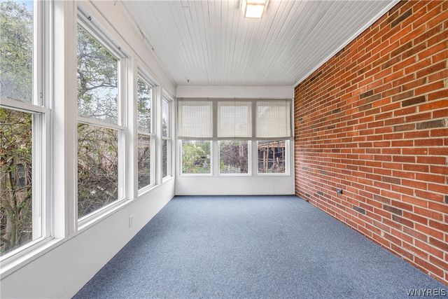 5176 Genesee Street, Lancaster, NY 14026