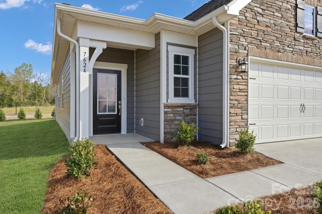 7624 Cotton Crest Lane 39, Lancaster, SC 29720