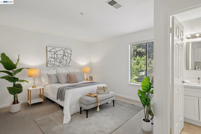 3474 Smoketree Commons Dr D, Pleasanton, CA 94566