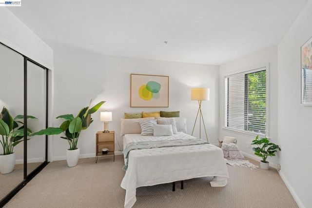 3474 Smoketree Commons Dr D, Pleasanton, CA 94566