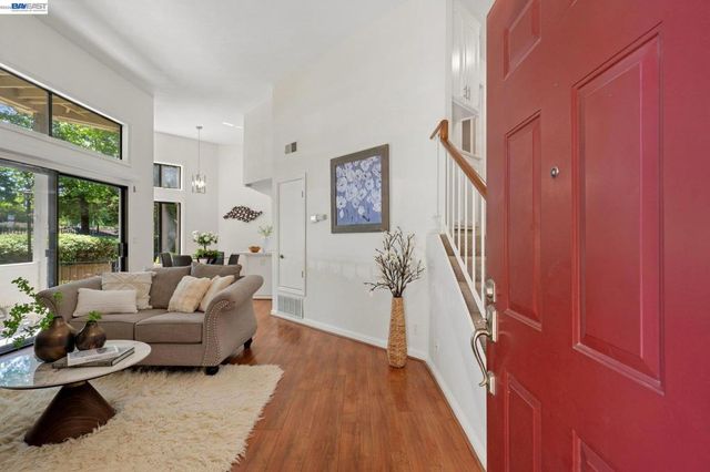 3474 Smoketree Commons Dr D, Pleasanton, CA 94566