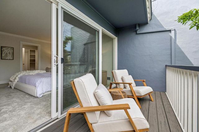 617 E Fox Court, Redwood City, CA 94061