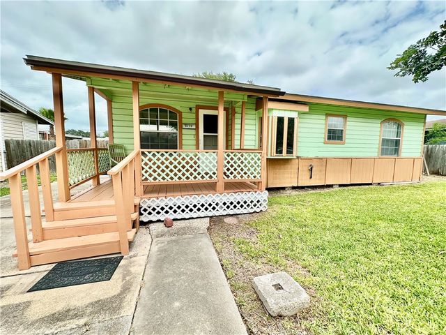5018 Bevly Dr, Corpus Christi, TX 78411