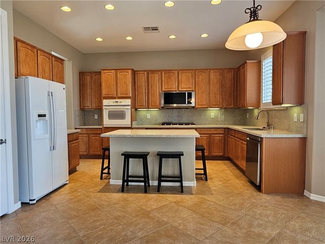 2139 Twin Falls Drive, Henderson, NV 89044