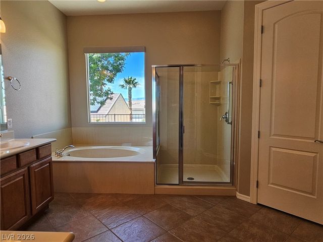 2139 Twin Falls Drive, Henderson, NV 89044