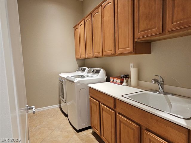 2139 Twin Falls Drive, Henderson, NV 89044