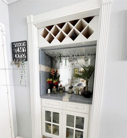 3180 S Ocean Dr 204, Hallandale Beach, FL 33009