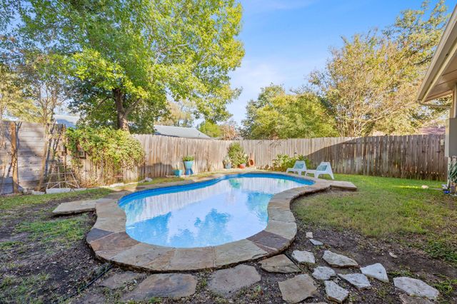 4706 Cap Rock DR, Austin, TX 78735