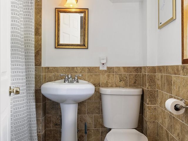 96 Ashaway Road, Westerly, RI 02891