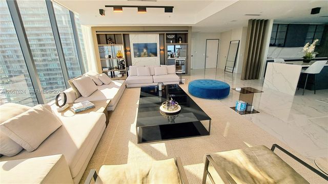 3131 NE 7th Ave PH4901, Miami, FL 33137