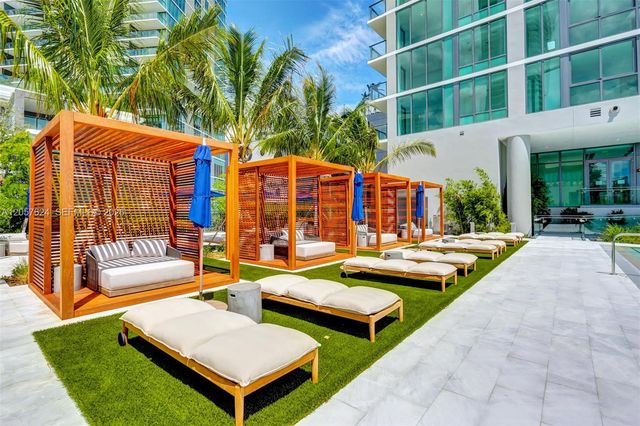 3131 NE 7th Ave PH4901, Miami, FL 33137