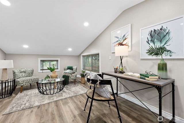 20425 198th Avenue SE, Maple Valley, WA 98038