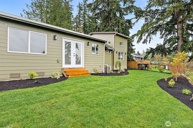 20425 198th Avenue SE, Maple Valley, WA 98038