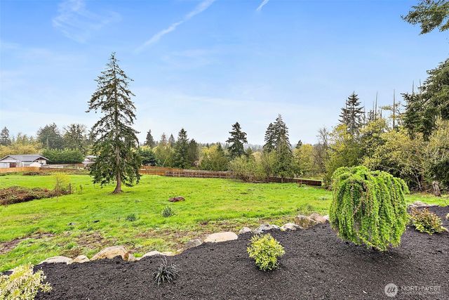 20425 198th Avenue SE, Maple Valley, WA 98038