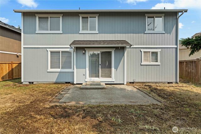 6316 119th St E, Puyallup, WA 98373