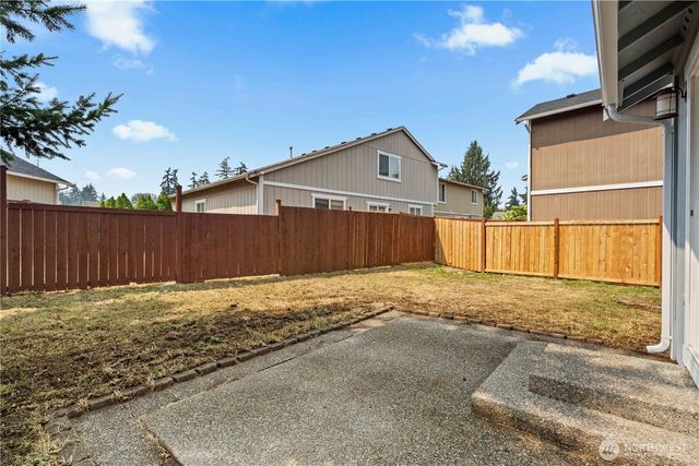 6316 119th St E, Puyallup, WA 98373